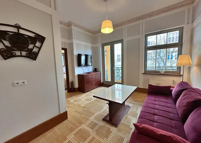 Azja, Monte Cassino, Balkon, Parking 소포트